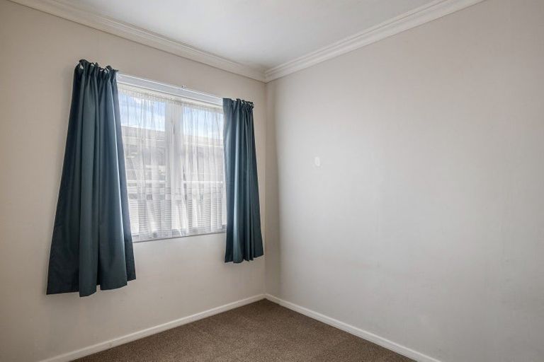 Photo of property in 12 Hokio Beach Road, Levin, 5510