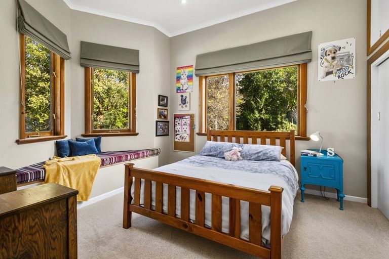 Photo of property in 32 Frankmoore Avenue, Johnsonville, Wellington, 6037