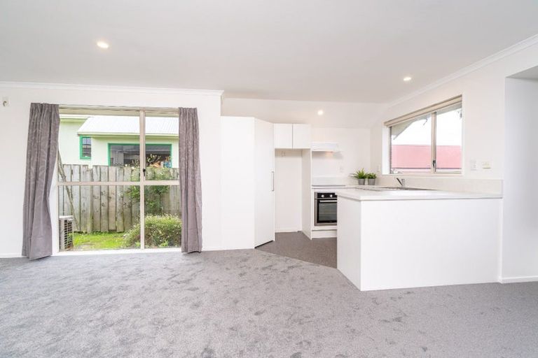 Photo of property in 35b Eastbourne Street, Caversham, Dunedin, 9012