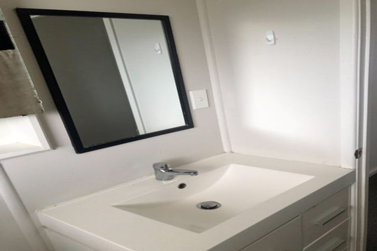 Photo of property in 76 Kimpton Road, Papatoetoe, Auckland, 2025