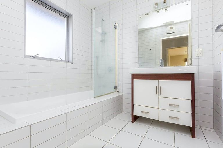 Photo of property in 869b High Street, Boulcott, Lower Hutt, 5011