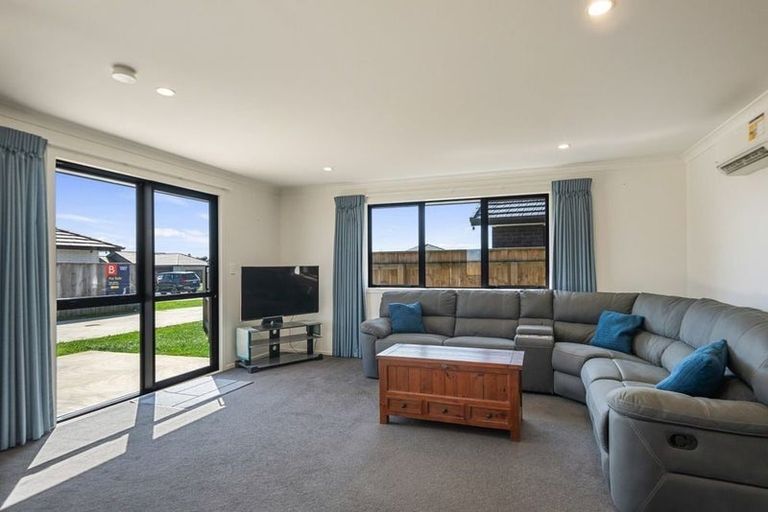 Photo of property in 79a Hinemoa Street, Levin, 5510