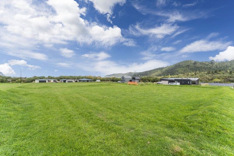 Photo of property in 55 Seven Oaks Drive, Kinloch, 3377