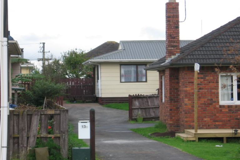 Photo of property in 1/13 Ballance Avenue, Papatoetoe, Auckland, 2104