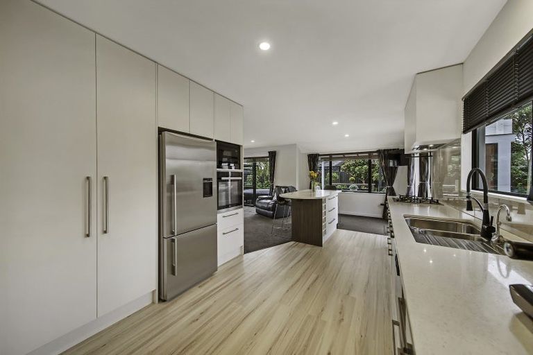 Photo of property in 11 Baltic Place, Northwood, Christchurch, 8051