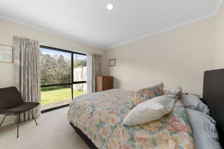 Photo of property in Redwood Village, 21/42 Main Road, Tawa, Wellington, 5028