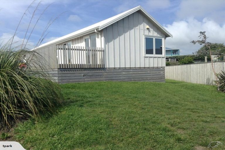 Photo of property in 46 Gawler Street, Te Horo Beach, Otaki, 5581