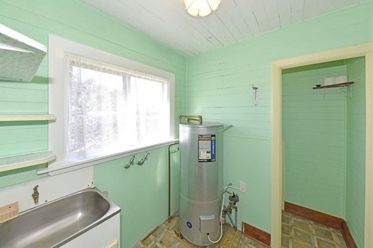 Photo of property in 40 Hay Street, Bromley, Christchurch, 8062