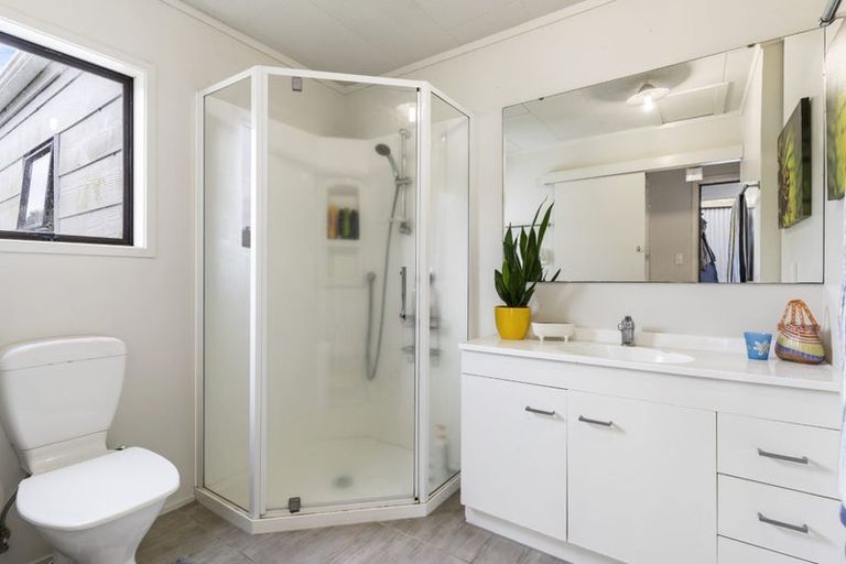 Photo of property in 896a Hikuai Settlement Road, Pauanui, Hikuai, 3579