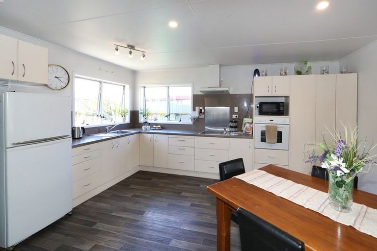 Photo of property in 26 Fleetwood Crescent, Flaxmere, Hastings, 4120