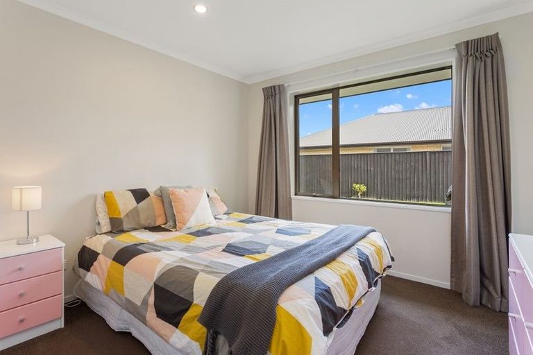 Photo of property in 31 Beech Drive, Rangiora, 7400