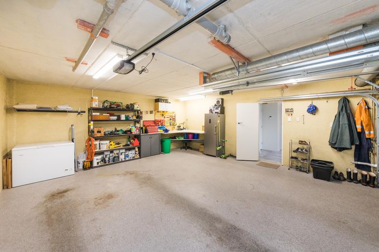 Photo of property in 14 Kensington Mews, Hokowhitu, Palmerston North, 4410