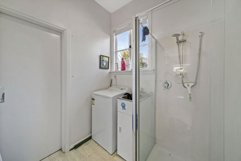 Photo of property in 108 Retreat Road, Avonside, Christchurch, 8061