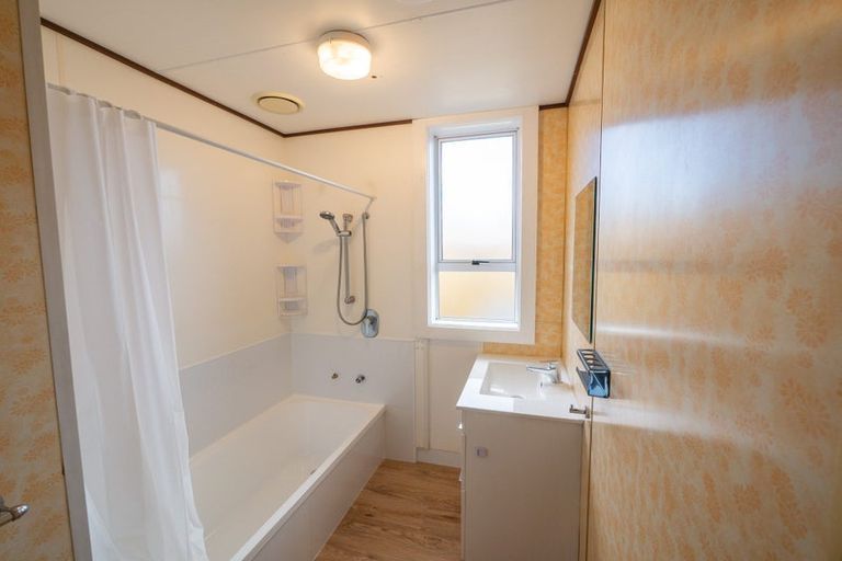 Photo of property in 24 North Taieri Road, Abbotsford, Dunedin, 9018