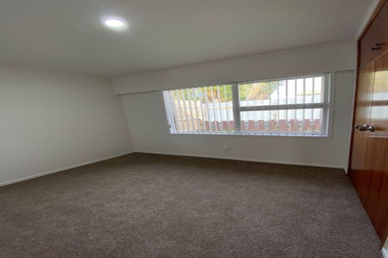 Photo of property in 4/215 Shirley Road, Papatoetoe, Auckland, 2025