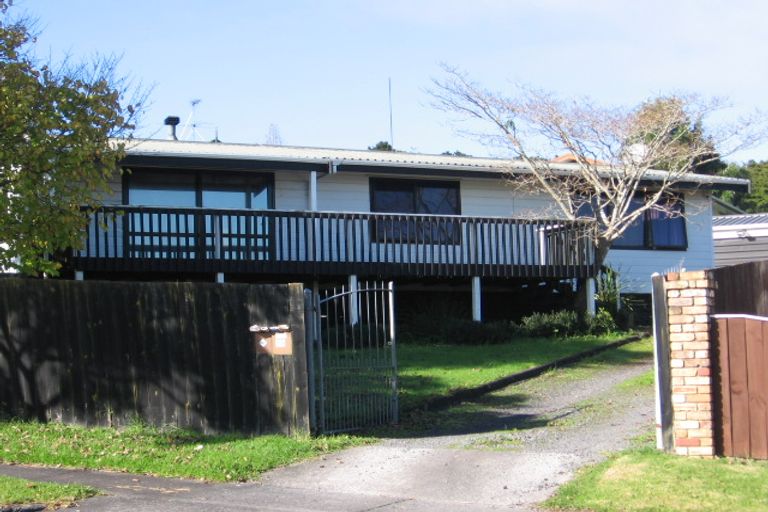 Photo of property in 13 Banyan Drive, Totara Heights, Auckland, 2105