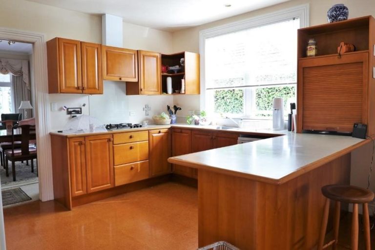 Photo of property in 6 King Edward Parade, Devonport, Auckland, 0624