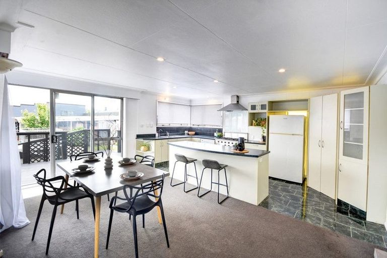 Photo of property in 56 Cutten Street, South Dunedin, Dunedin, 9012