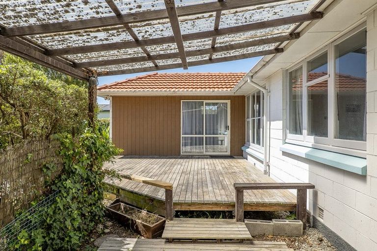 Photo of property in 23 Carisbrooke Street, Aranui, Christchurch, 8061