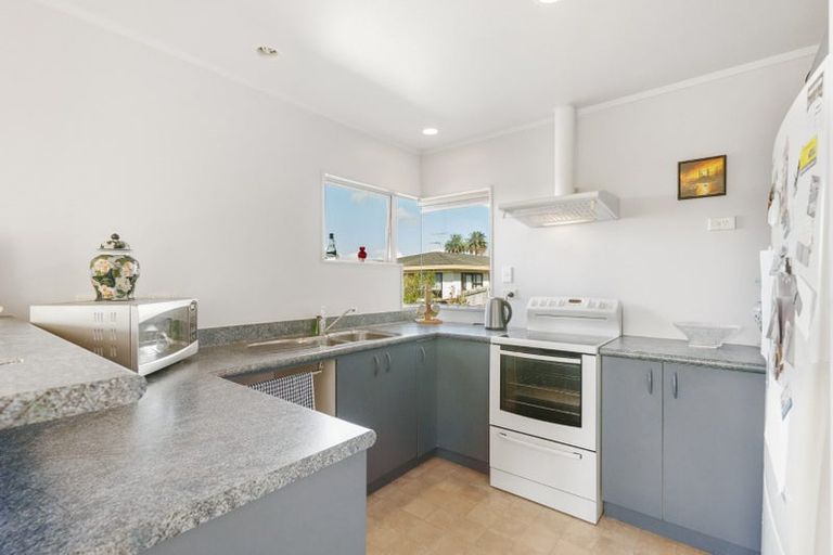 Photo of property in 43c Rawhiti Road, Manly, Whangaparaoa, 0930