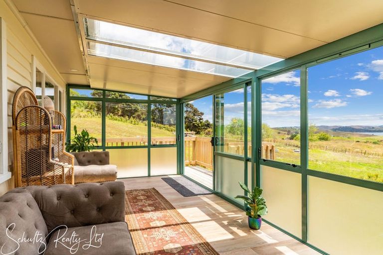 Photo of property in 65b Otara Road, Kaiwaka, 0573