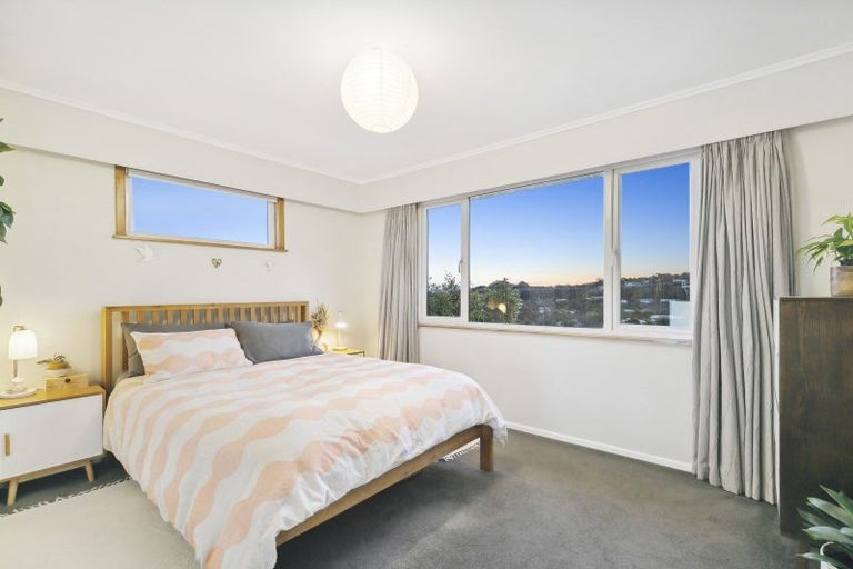 Photo of property in 34a Poto Road, Normandale, Lower Hutt, 5010