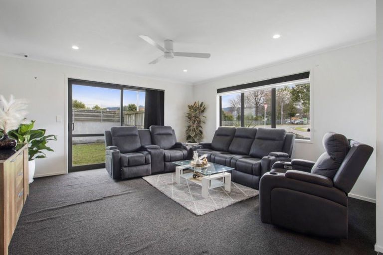 Photo of property in 2 Middlebrook Road, Katikati, 3129