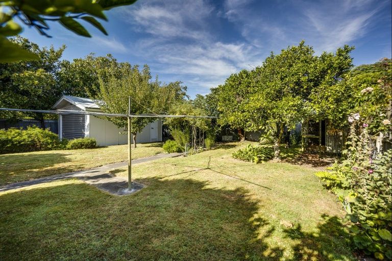 Photo of property in 4 Veronica Avenue, Marewa, Napier, 4110