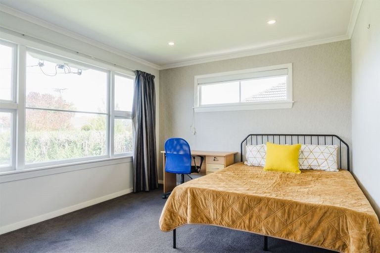 Photo of property in 63 Charlcott Street, Burnside, Christchurch, 8053