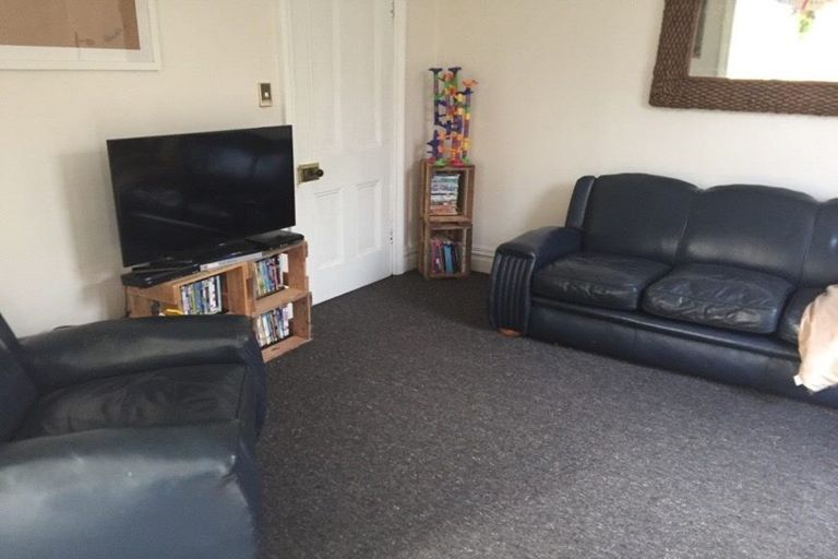 Photo of property in 1/61 Dover Street, St Albans, Christchurch, 8014