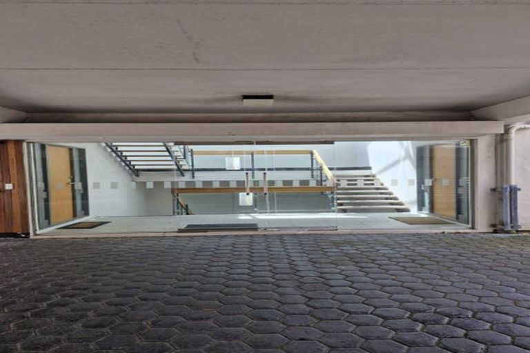 Photo of property in 4/9 Wilkinson Street, Oriental Bay, Wellington, 6011