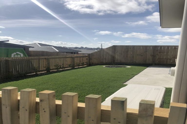 Photo of property in 21 Pragma Rise, Rototuna North, Hamilton, 3210