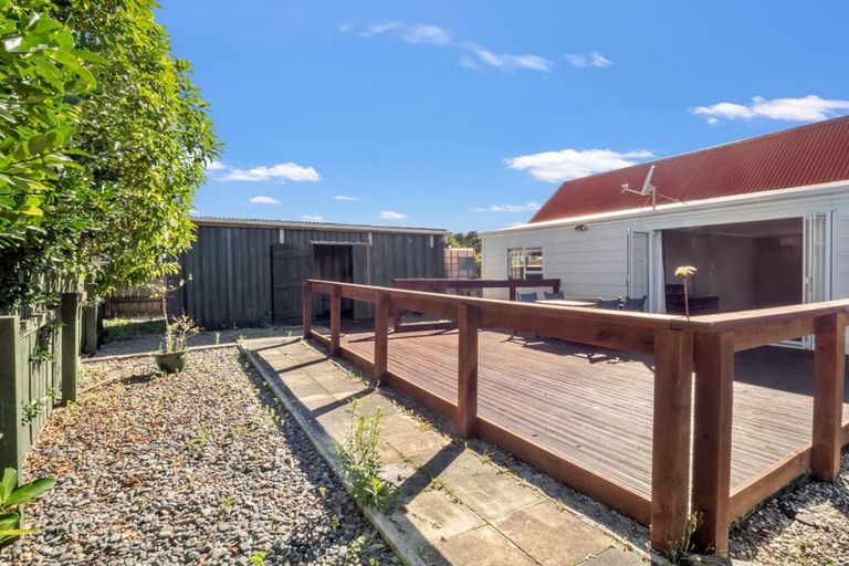 Photo of property in 10 Taonui Street, Waitarere Beach, Levin, 5510