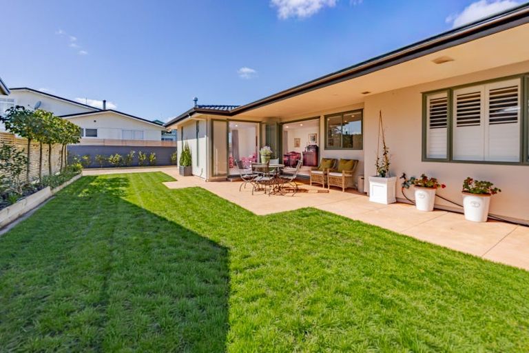 Photo of property in 11b Bedford Terrace, Waipukurau, 4200