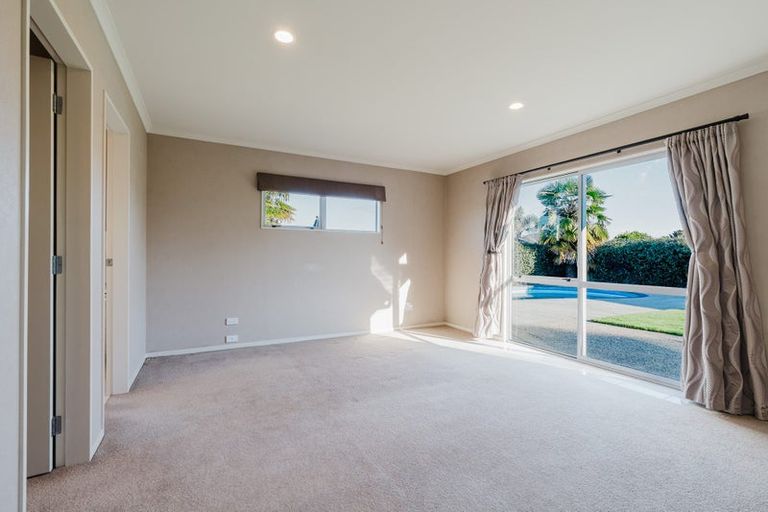 Photo of property in 10 Burgundy Court, Rototuna, Hamilton, 3210