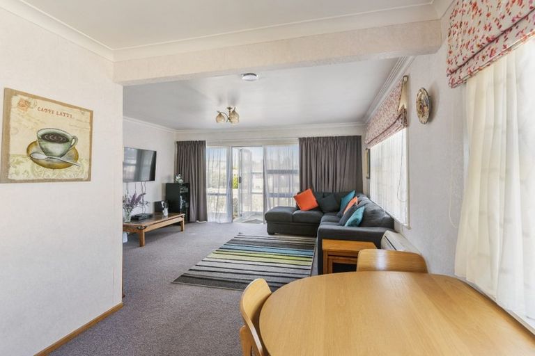 Photo of property in 38 York Street, Levin, 5510