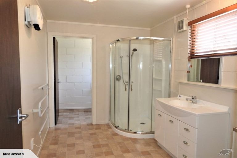 Photo of property in 11 Miriama Street, Taumarunui, 3920