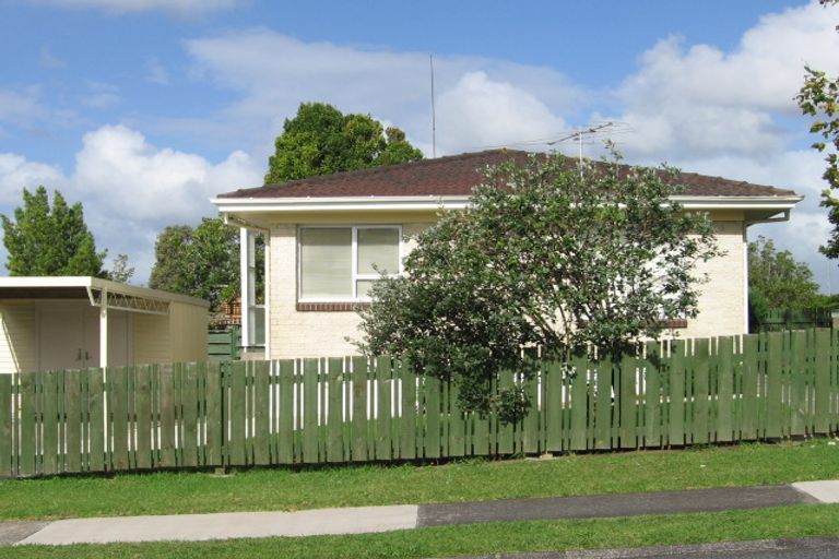 Photo of property in 1/6 Olena Avenue, Sunnyhills, Auckland, 2010