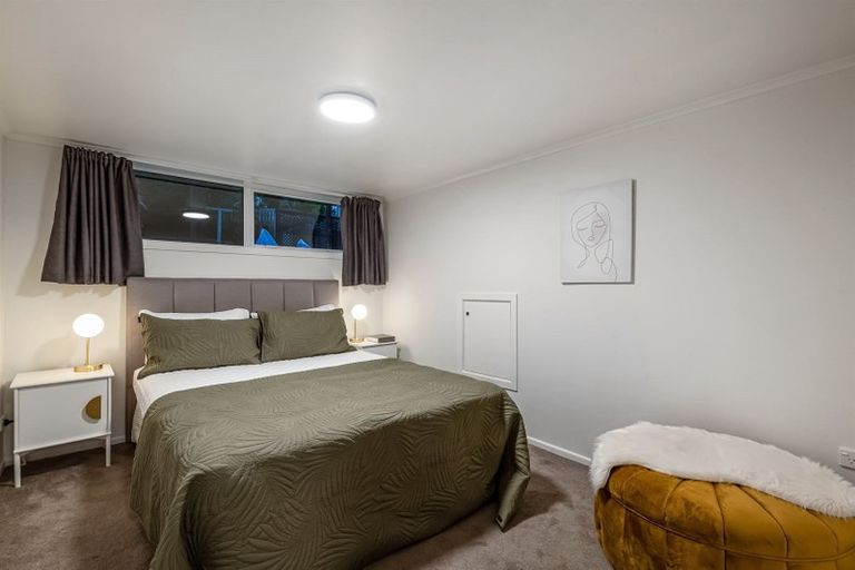 Photo of property in 7 Madison Place, Forrest Hill, Auckland, 0620