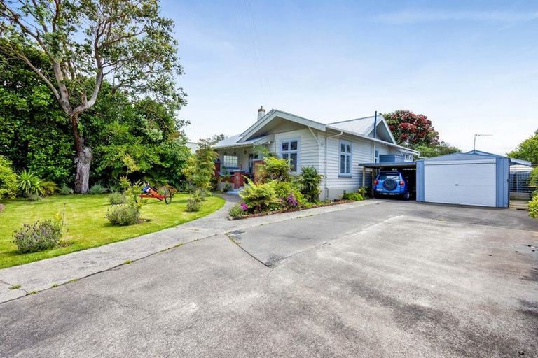 Photo of property in 13 Albion Street, Hawera, 4610