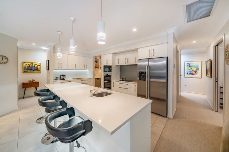 Photo of property in 6 Bateson Way, Heretaunga, Upper Hutt, 5018