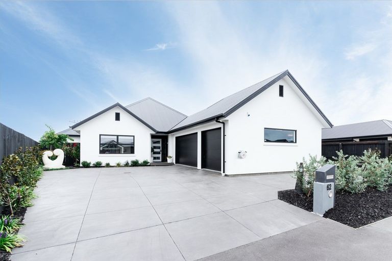 Photo of property in 62 Cameo Grove, Marshland, Christchurch, 8083