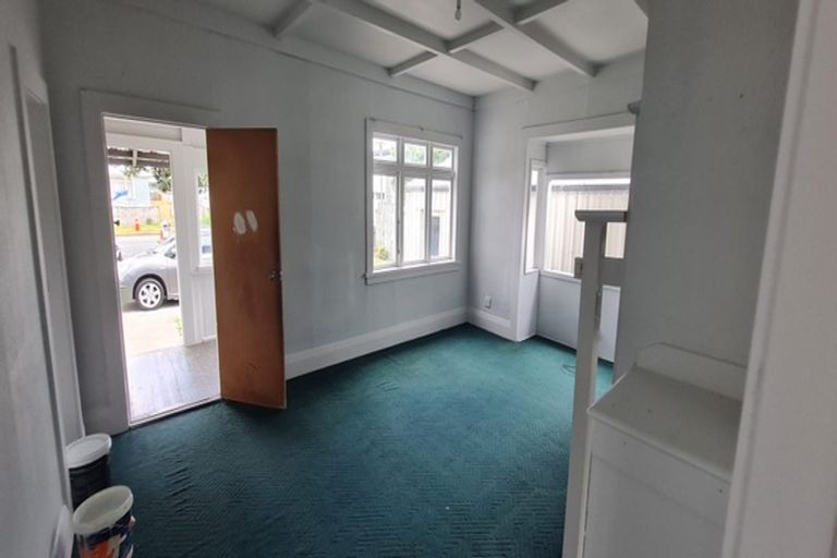 Photo of property in 105 Puhinui Road, Papatoetoe, Auckland, 2104