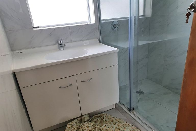 Photo of property in 36 Mckean Avenue, Manurewa, Auckland, 2102