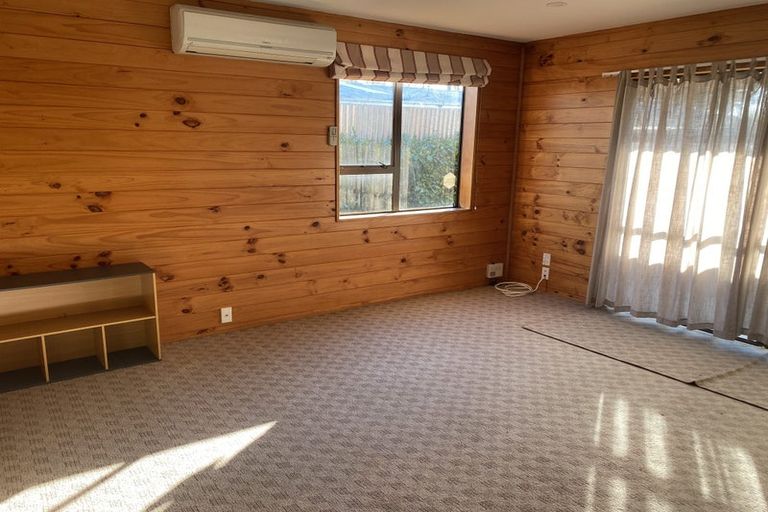 Photo of property in 1/50 Avalon Street, Richmond, Christchurch, 8013