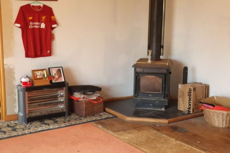 Photo of property in 1748 Mangorei Road, Mangorei, New Plymouth, 4371