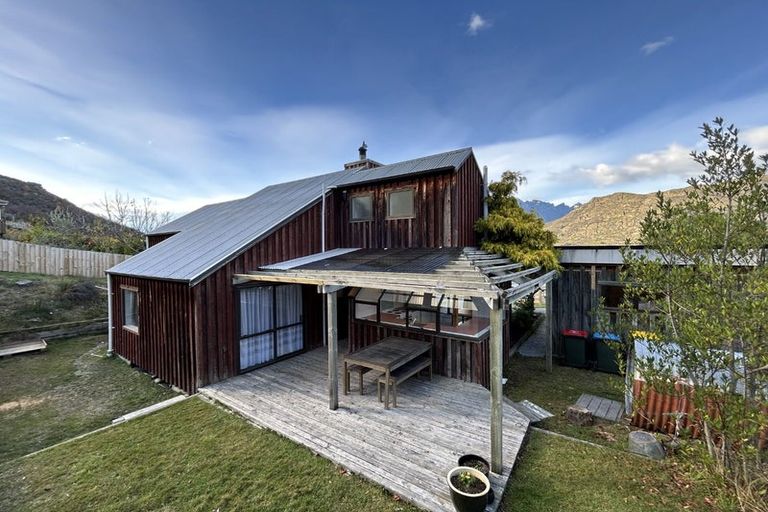 Photo of property in 26 Marina Drive, Frankton, Queenstown, 9300