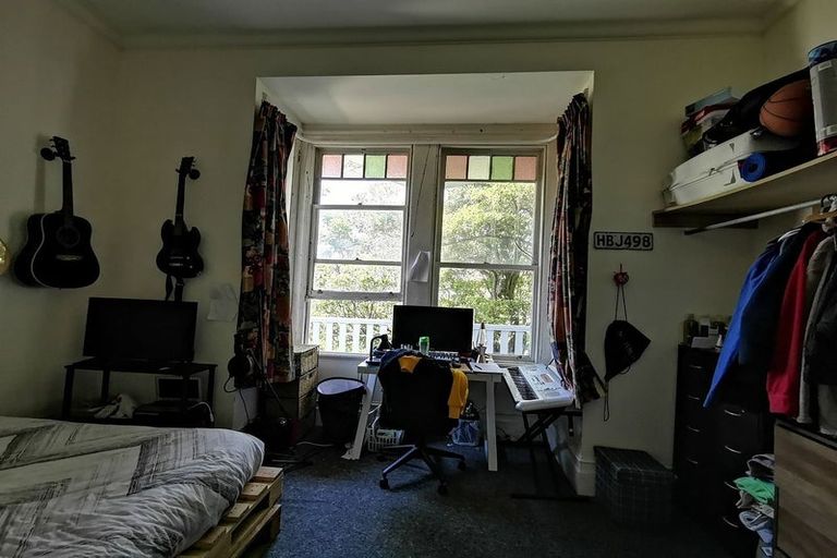 Photo of property in 47 Aurora Terrace, Kelburn, Wellington, 6012