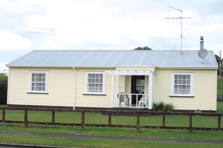 Photo of property in 27 Bear Street, Tirau, 3410