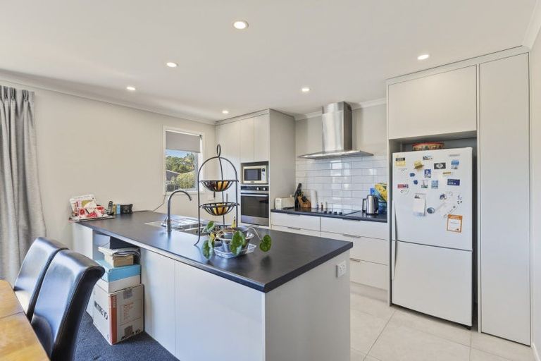 Photo of property in 24c Richmond Street, Waitara, 4320